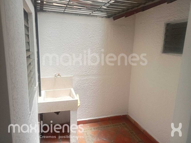 Apartamento de 3 alcobas en venta en La Misericordia, Copacabana, 57 m² · foto 16 de 22
