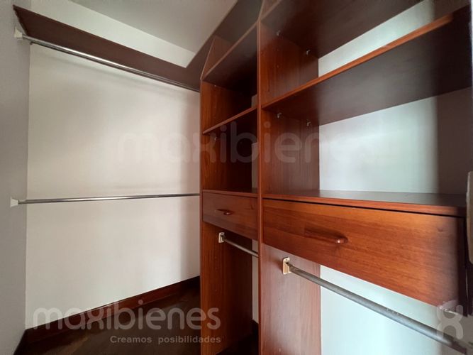 Apartamento de 2 alcobas en arriendo en Patio Bonito, Medellín, 60 m² · foto 9 de 15