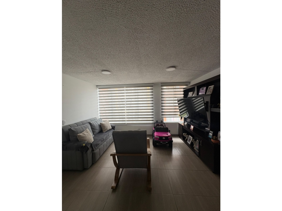 Apartamento en venta en Cr El Trebol Del Guali Et I, Mosquera · foto 3 de 14