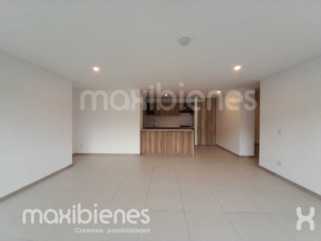 Apartamento en arriendo en Ciudad Del Río, Medellín · foto 4 de 20