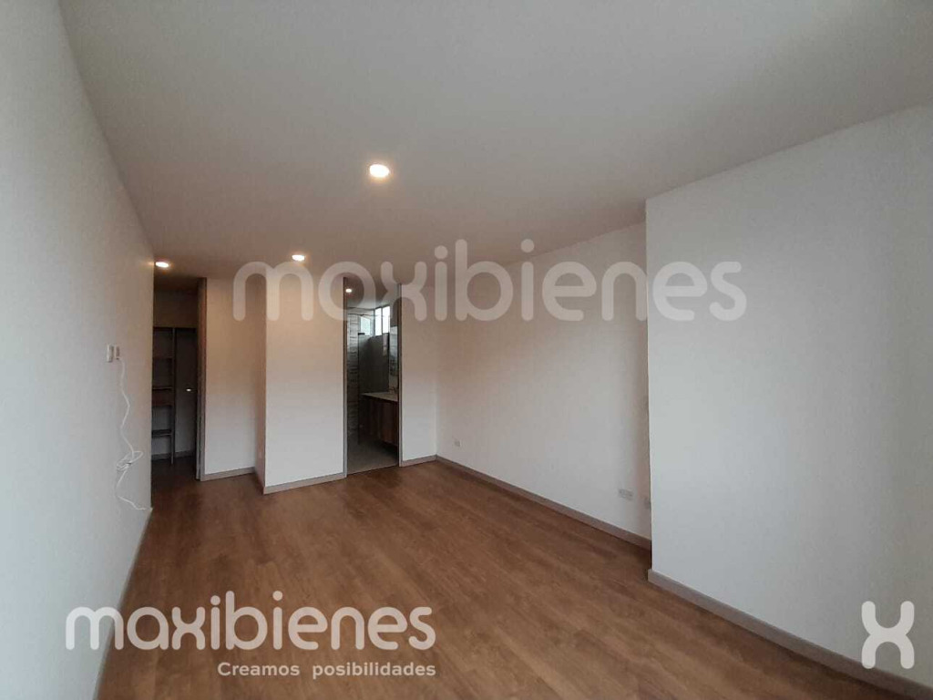 Apartamento en arriendo en Ciudad Del Río, Medellín · foto 8 de 20