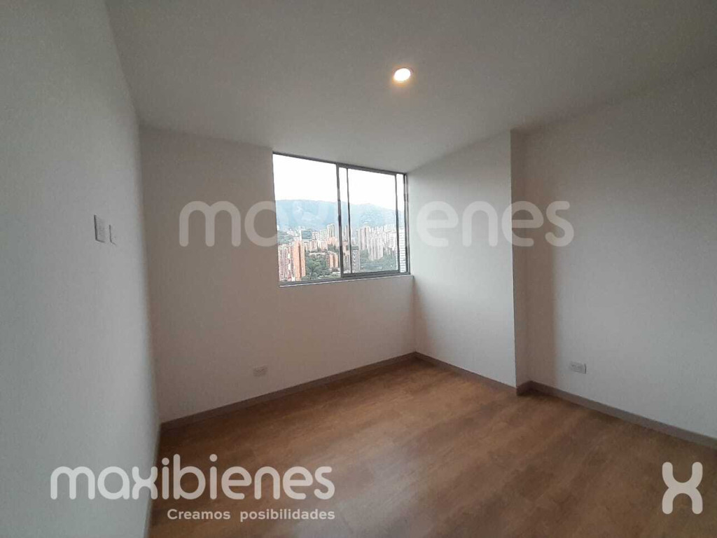 Apartamento en arriendo en Ciudad Del Río, Medellín · foto 13 de 20
