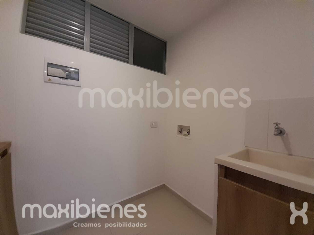 Apartamento en arriendo en Ciudad Del Río, Medellín · foto 19 de 20