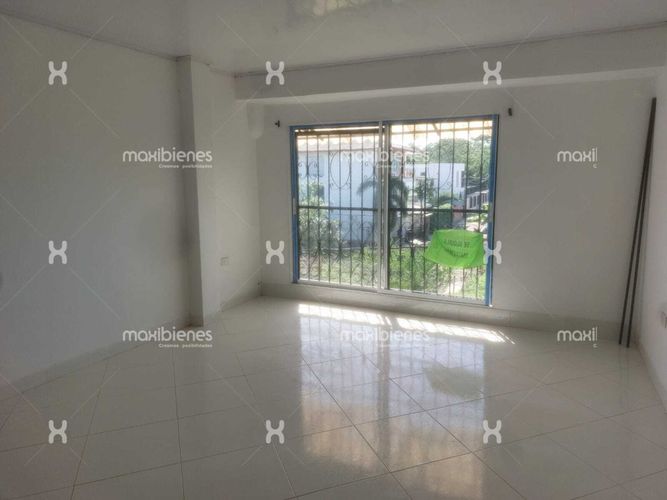 Apartamento de 2 alcobas en arriendo en Villa Del Rio, Apartado, 90 m² · foto 2 de 13