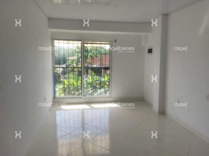Apartamento de 2 alcobas en arriendo en Villa Del Rio, Apartado, 90 m² · foto 5 de 13