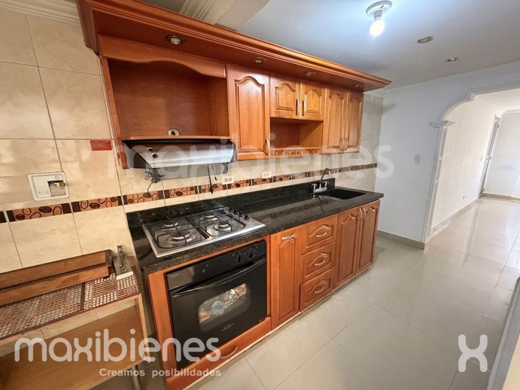 Apartamento en venta en Robledo, Medellín · foto 2 de 12