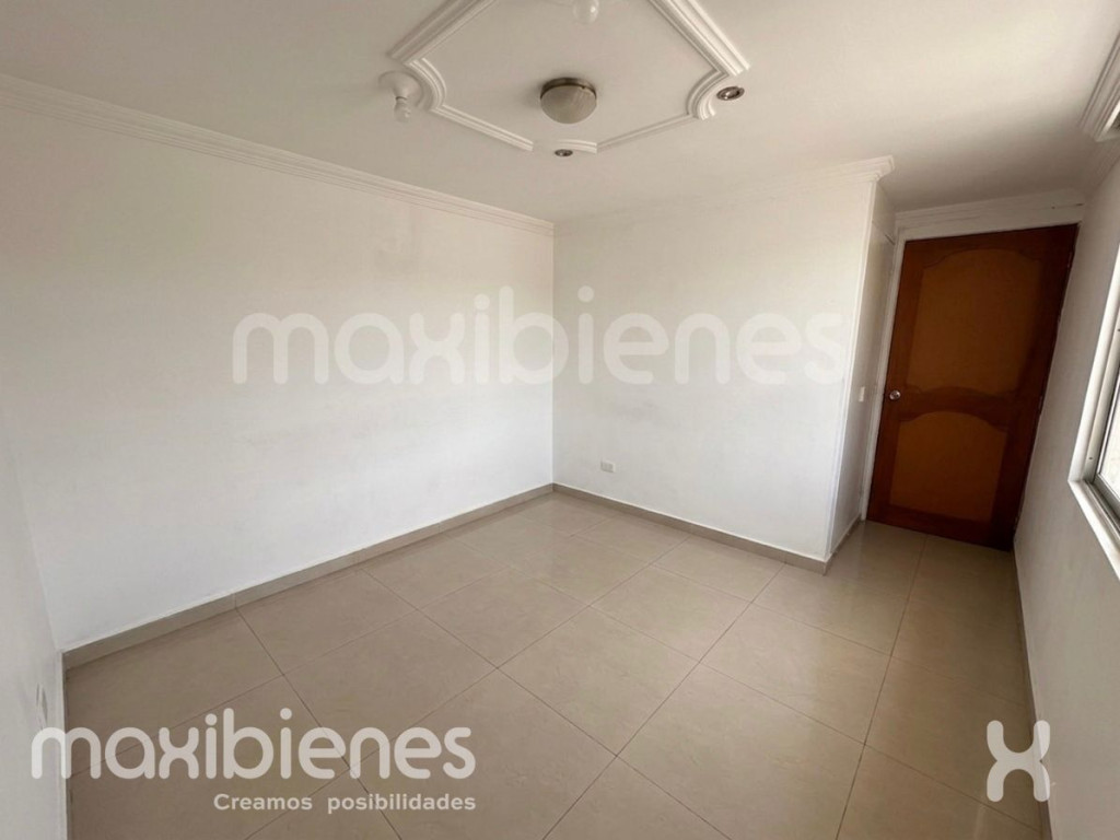 Apartamento en venta en Robledo, Medellín · foto 4 de 12