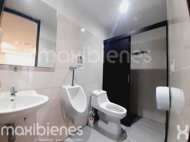 Local en arriendo en Colombia, Medellín, 142 m² · foto 19 de 19
