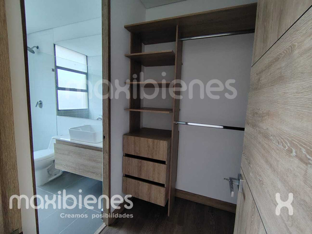 Apartamento en arriendo en Laureles, Medellín · foto 11 de 24