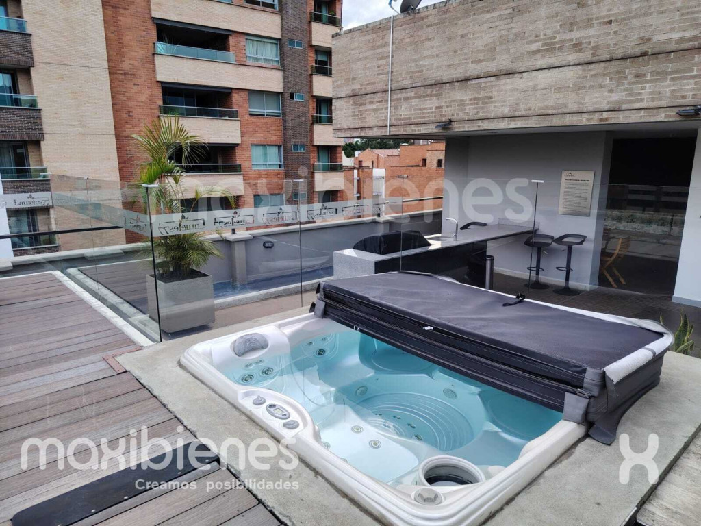 Apartamento en arriendo en Laureles, Medellín · foto 17 de 24