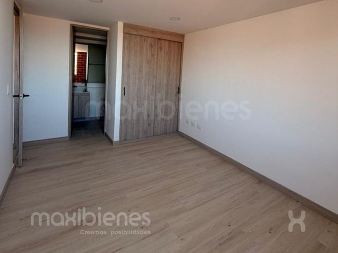 Apartamento de 2 alcobas en venta en Ub. Ojo De Agua, Rionegro, 54 m² · foto 5 de 12