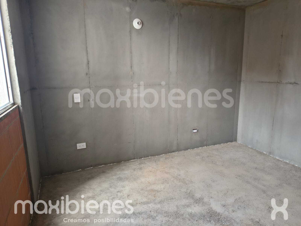 Apartamento en venta en Pajarito, Medellín · foto 4 de 7