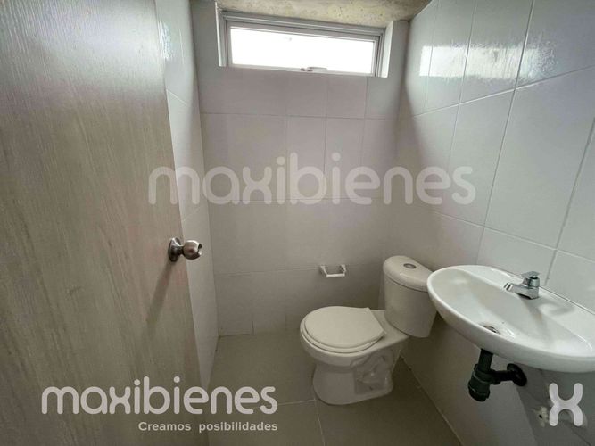 Local en arriendo en Samaria Robles Del Sur, Itagüí, 29 m² · foto 2 de 7