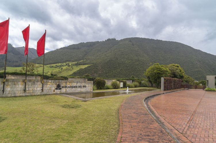 Lote en venta en San Jose De La Concepcion, La Calera, 2040 m² · foto 2 de 20