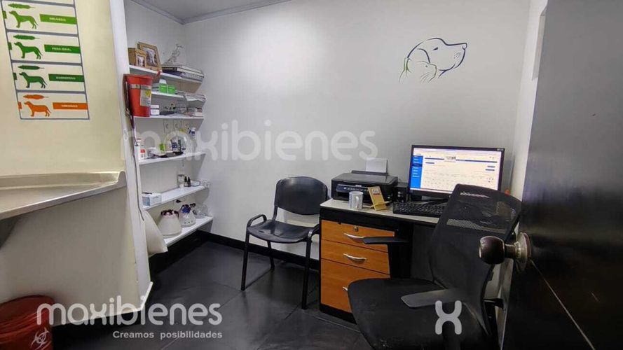 Local en venta en Caqueta, La Estrella, 45 m² · foto 3 de 9