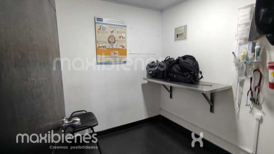 Local en venta en Caqueta, La Estrella, 45 m² · foto 4 de 9