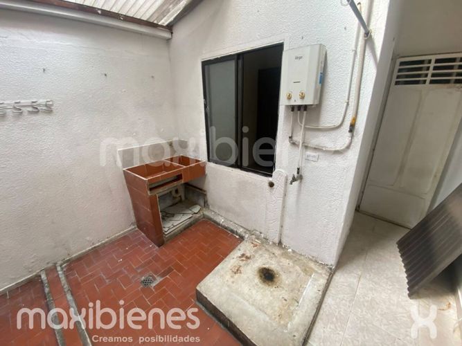 Local en arriendo en Caicedo, Medellín, 100 m² · foto 6 de 14