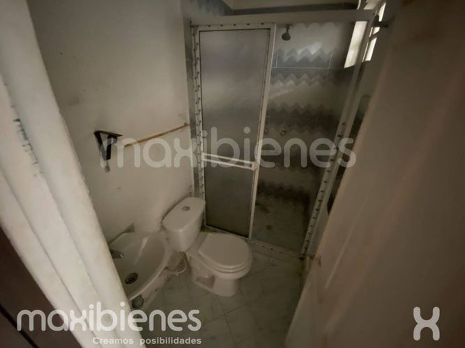 Local en arriendo en Caicedo, Medellín, 100 m² · foto 9 de 14