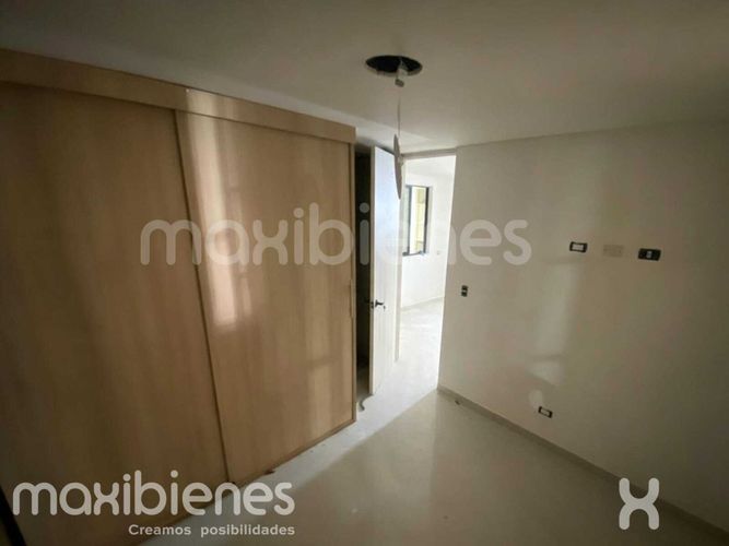 Apartamento de 3 alcobas en arriendo en Loma Del Indio, Medellín, 45 m² · foto 5 de 7
