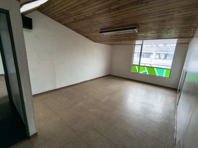 Casa de 7 alcobas en arriendo en Quirinal, Bogotá, 380 m² · foto 22 de 24