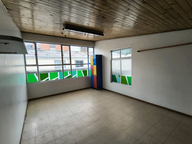 Casa de 7 alcobas en arriendo en Quirinal, Bogotá, 380 m² · foto 23 de 24