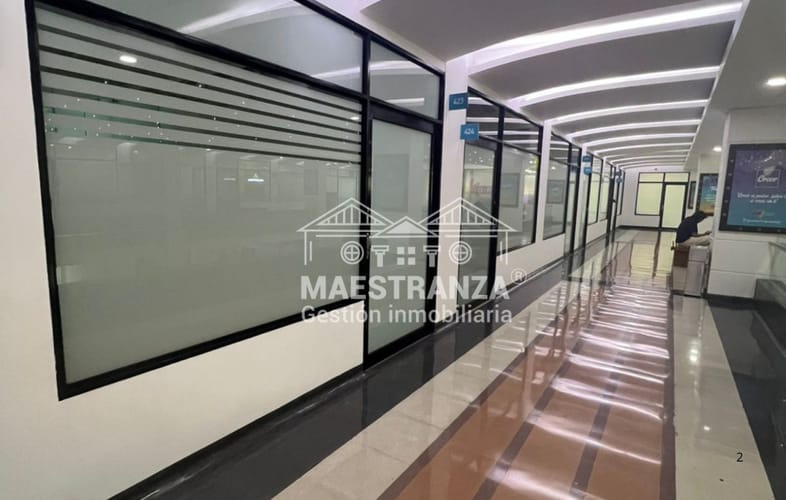 Oficina en arriendo en La Aguacatala, Medellín, 35 m² · foto 8 de 11