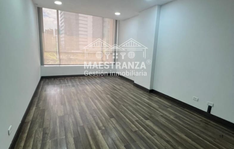 Oficina en arriendo en La Aguacatala, Medellín, 138 m² · foto 6 de 17