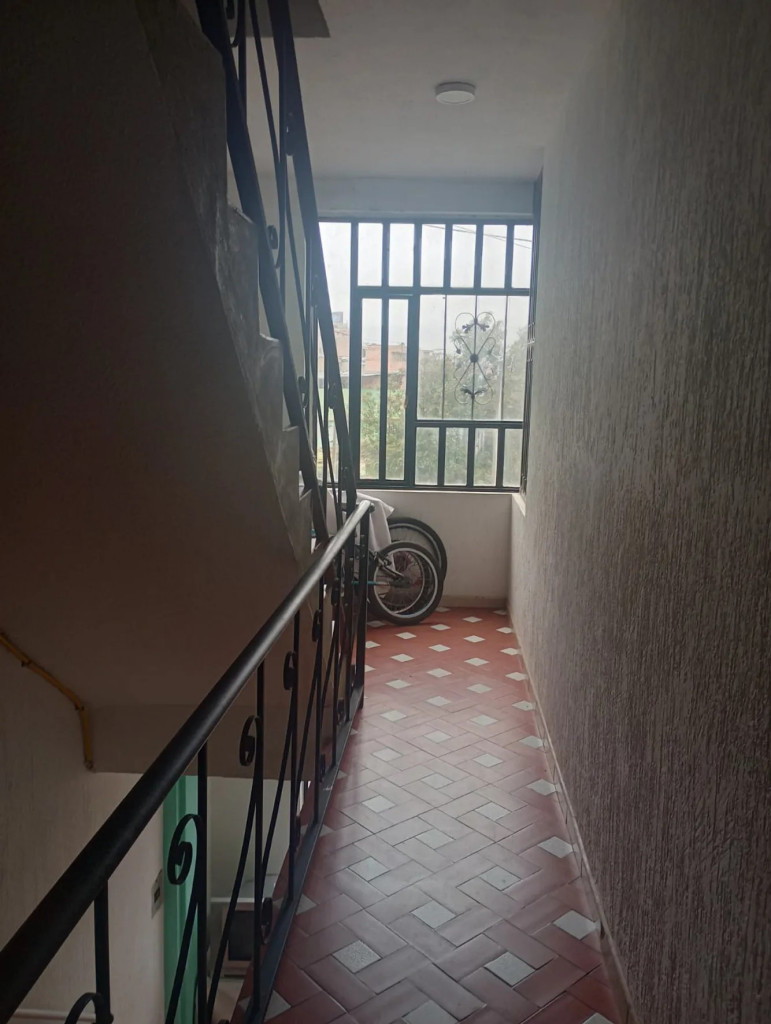 Casa en venta en El Virrey, Bogotá · foto 18 de 24