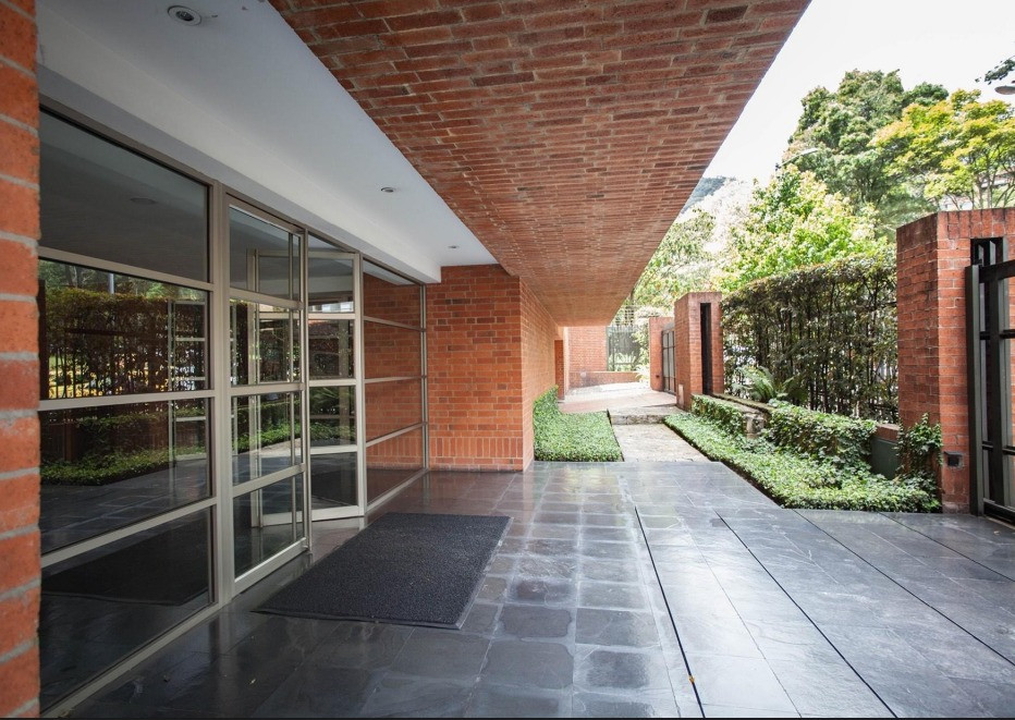 Apartamento en venta en Chico Norte, Bogotá · foto 3 de 24
