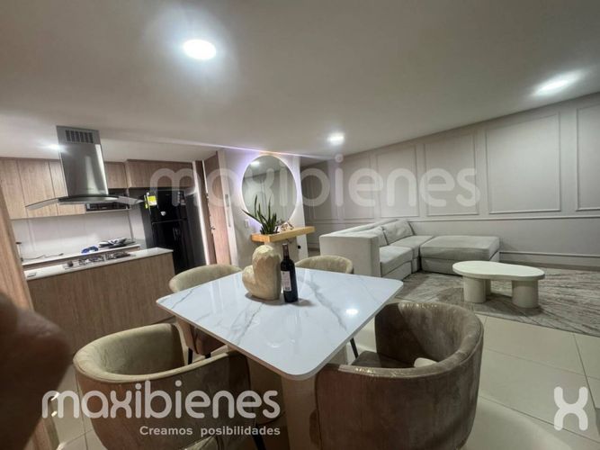 Apartamento de 3 alcobas en venta en Las Lomitas, Sabaneta, 100 m² · foto 3 de 18