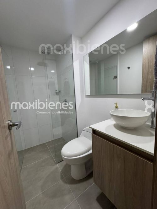 Apartamento de 3 alcobas en venta en Las Lomitas, Sabaneta, 100 m² · foto 16 de 18