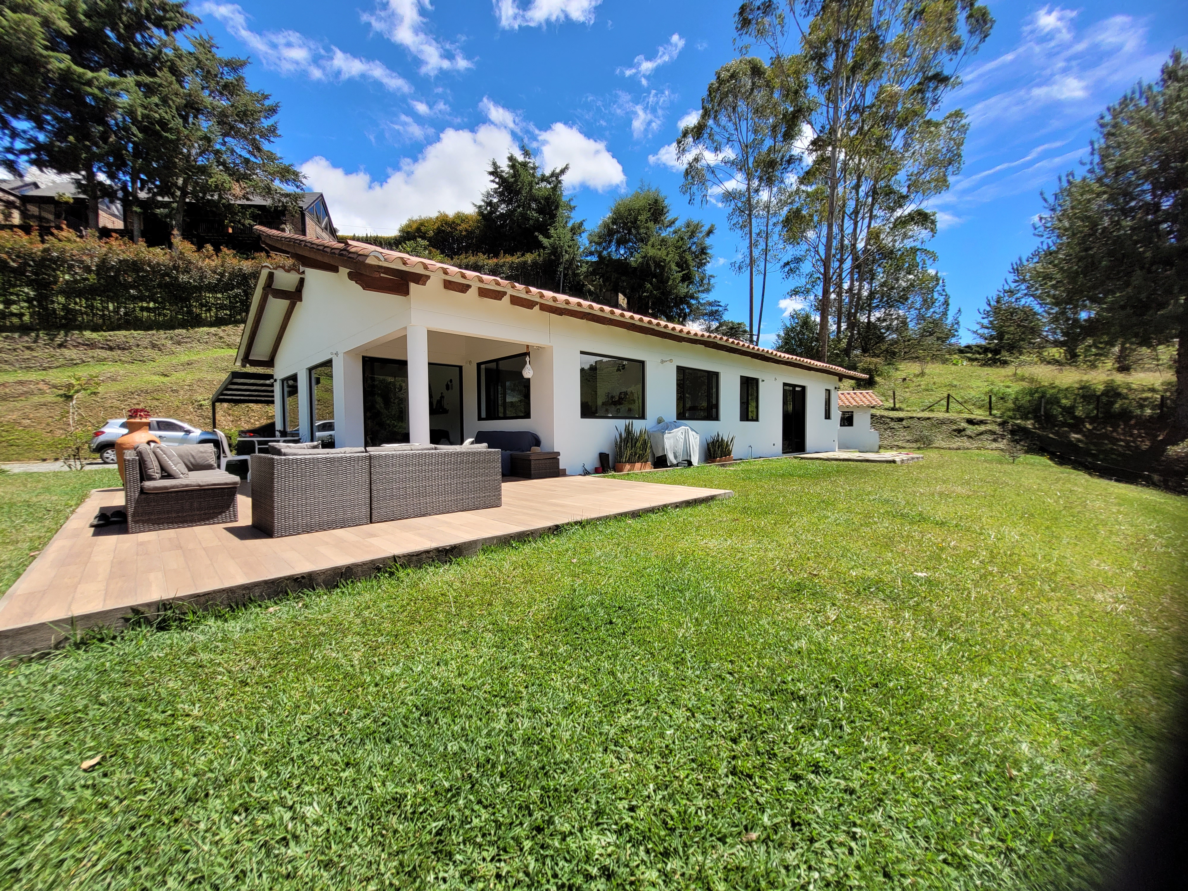 3BR Country House in El rosal (164 m²) for Sale