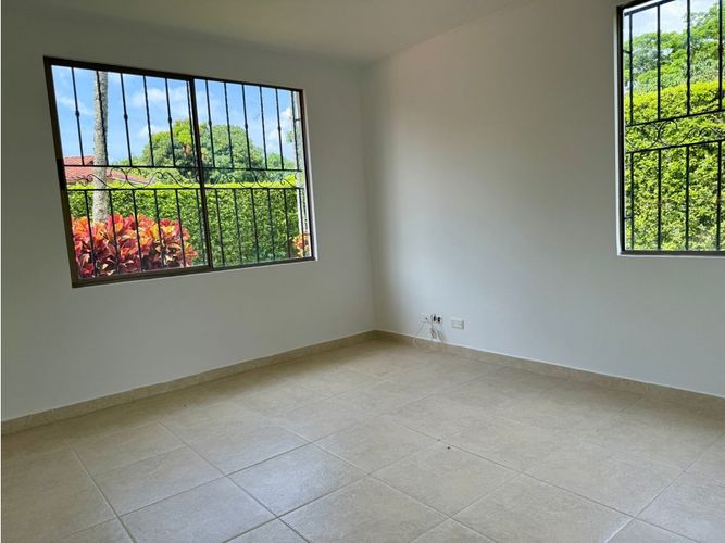 Casa de 4 alcobas en venta en Pance, Cali, 226 m² · foto 4 de 18