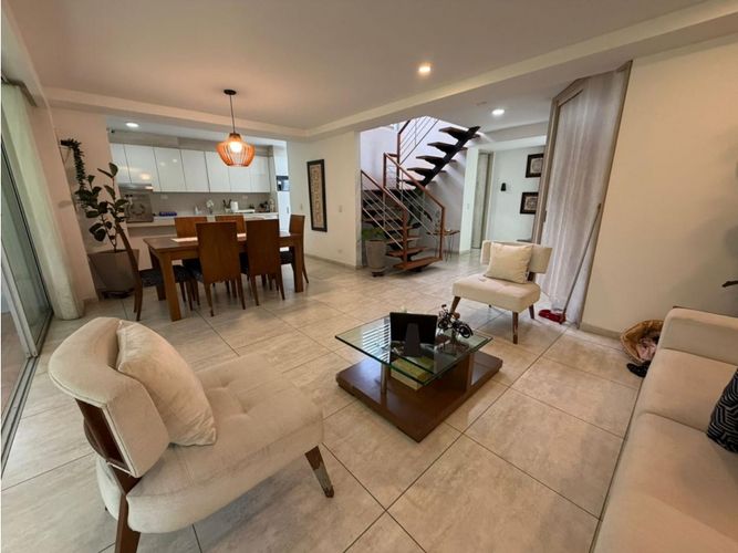 Casa de 3 alcobas en venta en Pance, Cali, 214 m² · foto 5 de 22