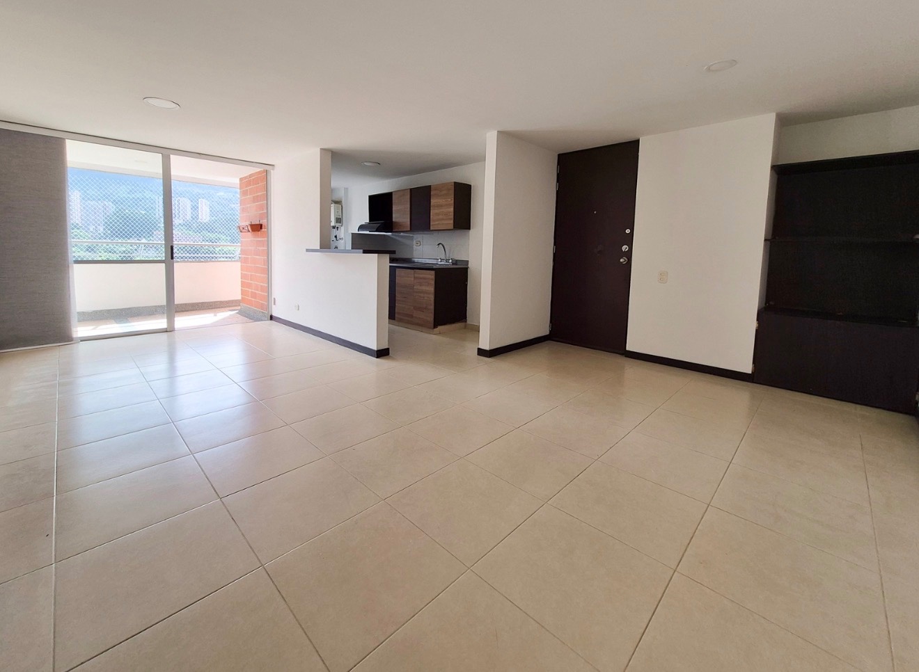Apartamento en venta en Suramérica, Itagüí · foto 2 de 10