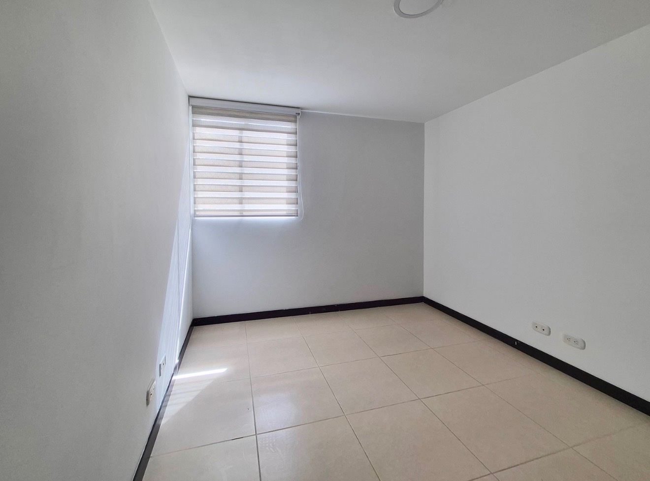 Apartamento en venta en Suramérica, Itagüí · foto 8 de 10