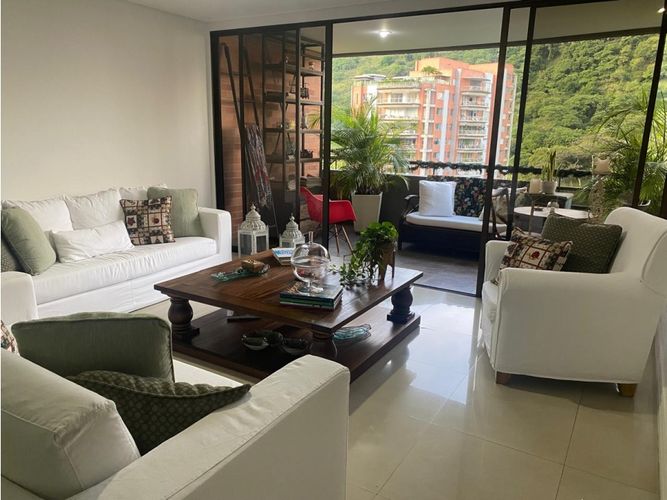 Apartamento de 3 alcobas en venta en Aguacatal, Cali, 178 m² · foto 5 de 23