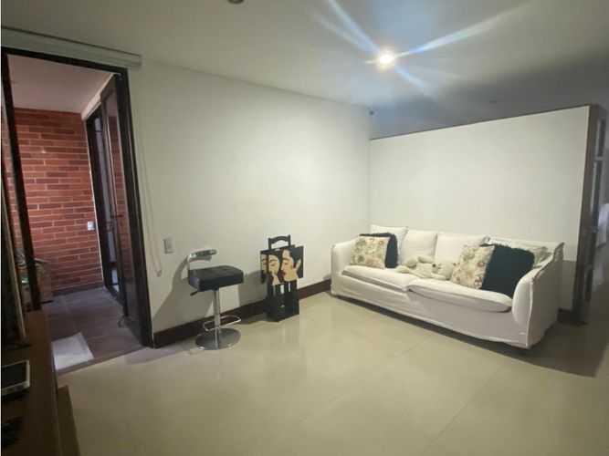 Apartamento de 3 alcobas en venta en Aguacatal, Cali, 178 m² · foto 6 de 23