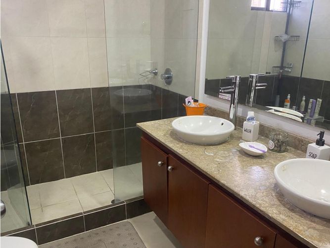 Apartamento de 3 alcobas en venta en Aguacatal, Cali, 178 m² · foto 9 de 23