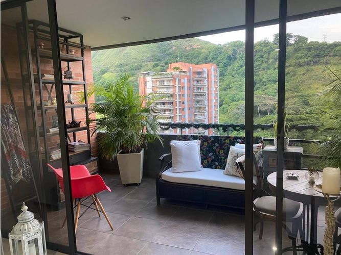 Apartamento de 3 alcobas en venta en Aguacatal, Cali, 178 m² · foto 11 de 23