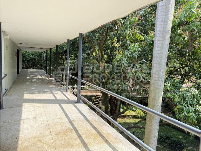 Oficina en arriendo en San Agustin Suramerica, La Estrella, 1707 m² · foto 3 de 21