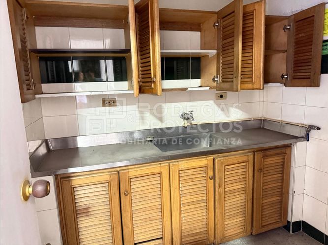Oficina en arriendo en San Agustin Suramerica, La Estrella, 1707 m² · foto 8 de 21