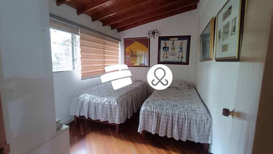 Apartamento de 5 alcobas en venta en Laureles, Medellín, 90 m² · foto 6 de 13