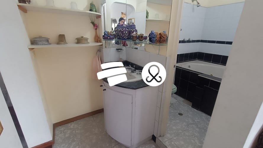 Apartamento de 5 alcobas en venta en Laureles, Medellín, 90 m² · foto 11 de 13