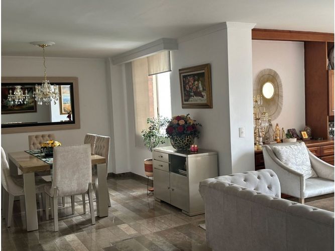 Apartamento de 3 alcobas en venta en Santa Teresita, Cali, 170 m² · foto 3 de 24