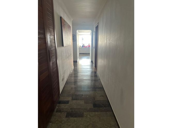 Apartamento de 3 alcobas en venta en Santa Teresita, Cali, 170 m² · foto 6 de 24