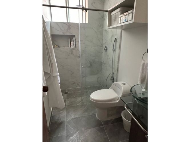 Apartamento de 3 alcobas en venta en Santa Teresita, Cali, 170 m² · foto 8 de 24