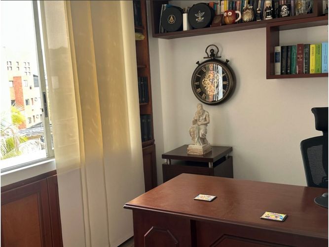 Apartamento de 3 alcobas en venta en Santa Teresita, Cali, 170 m² · foto 15 de 24