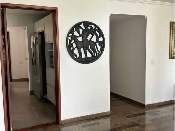 Apartamento de 3 alcobas en venta en Santa Teresita, Cali, 170 m² · foto 16 de 24