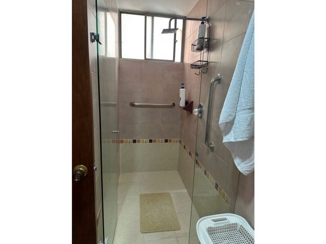 Apartamento de 3 alcobas en venta en Santa Teresita, Cali, 170 m² · foto 18 de 24